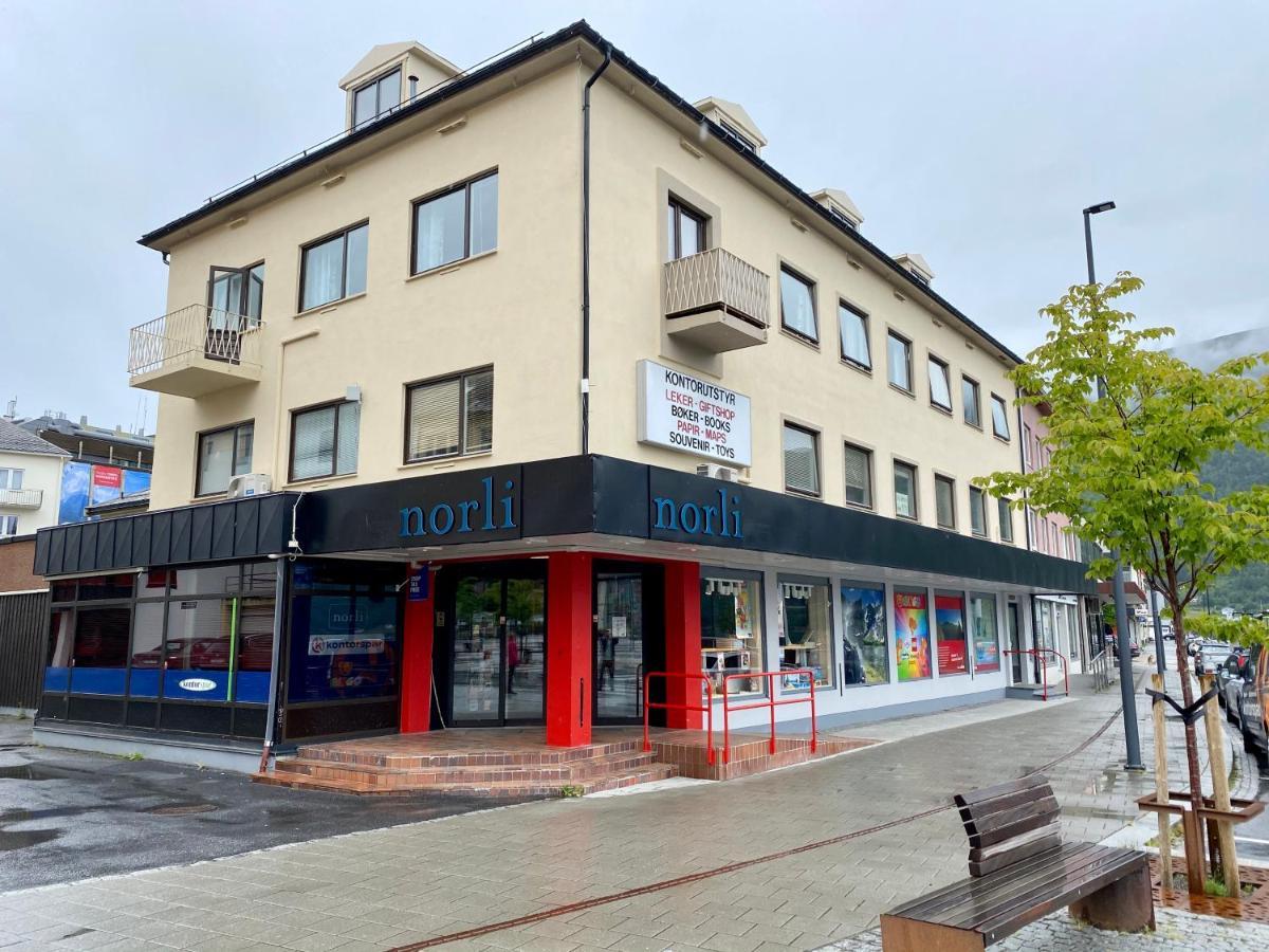 Andalsnes Sentrum Apartment No1 Zewnętrze zdjęcie